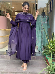 SalwarLove Festive Favorite π« | Chinon Kurta with Embroidered Dupatta