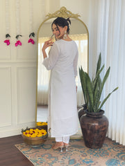 SalwarLove Long White Chanderi Suit with Jacquard Dupatta.