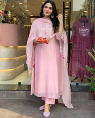 SalwarLove Stitched Chanderi Silk Kurti Set for Women – Soft Pink with Ethnic Detailing.