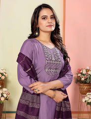 SalwarLove Elegant Lavender Kurta Set with Embroidered Neck and Contrast Dupatta-Purple