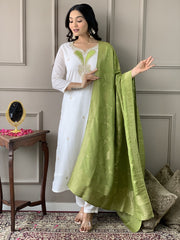 SalwarLove Women's Off White viscose blend  with  Embroidered Straight Kurta with Viscose blend  Pant And viscose Jacquard   Dupatta Sets.