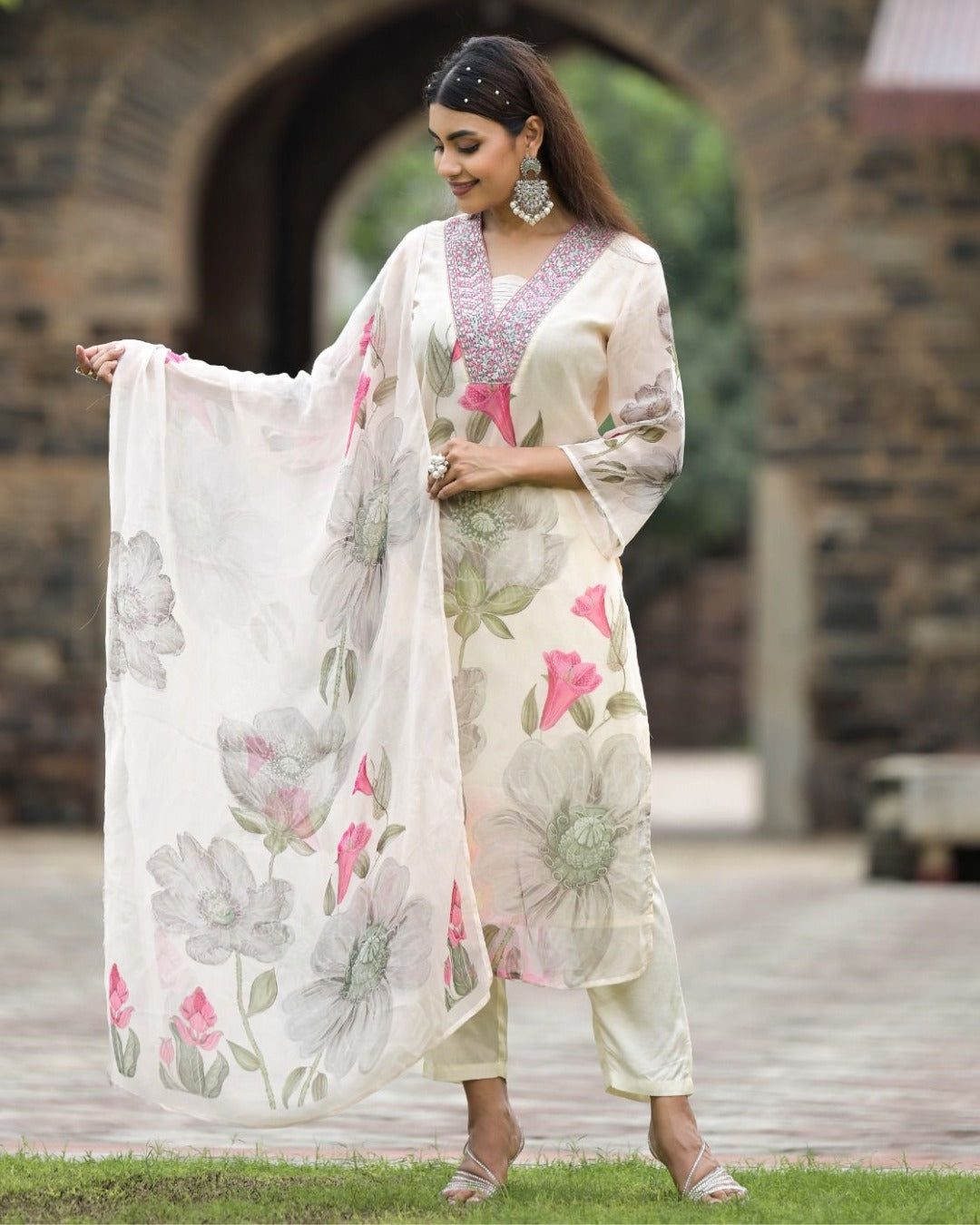 SalwarLove Elegant Off-White Floral Printed Suit with Embroidered Detailing and Roman Silk Bottom